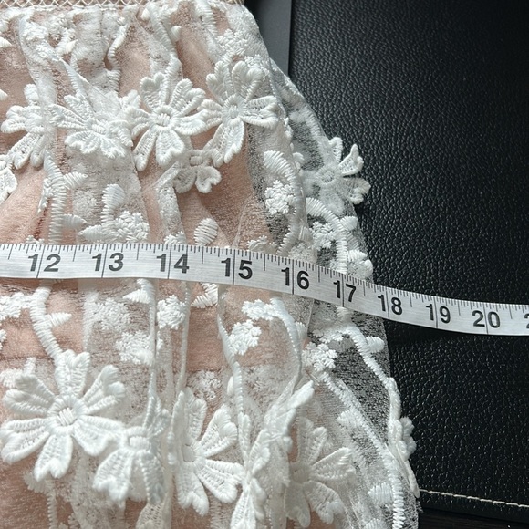 Endless Rose Crochet Layered Midi Dress White Sweetheart neckline Lined Sz S - Picture 13 of 16